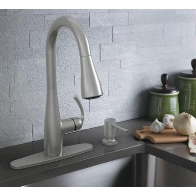 MOEN Essie Single-Handle Pull-Down Sprayer Kitchen Faucet with